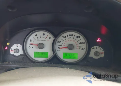 2007 Ford Escape Limited z USA, uszkodzony, nr VIN 1FMCU94187KB95431